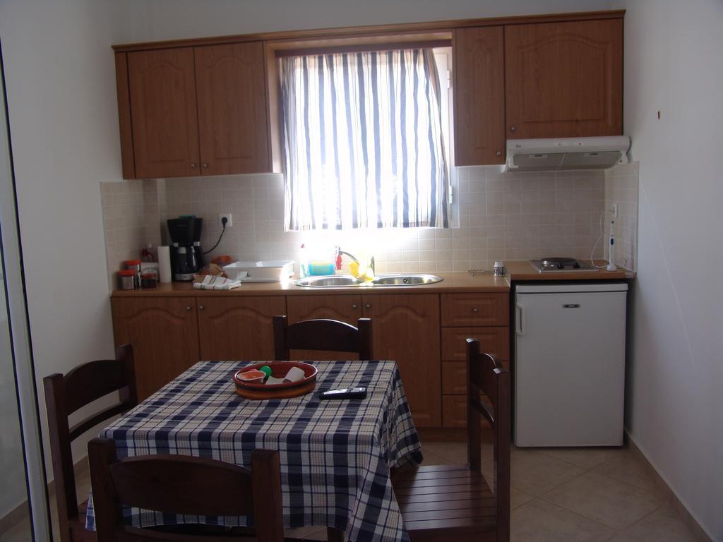 Joanna Apartments Мікрі-Віґла Номер фото